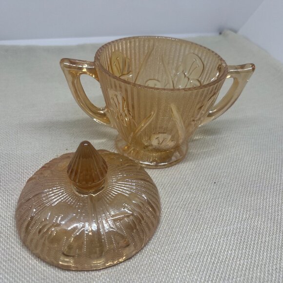 Vintage Jeanette Glass IRIS & HERRINGBONE Apricot Sugar Bowl EUC - Picture 2 of 4